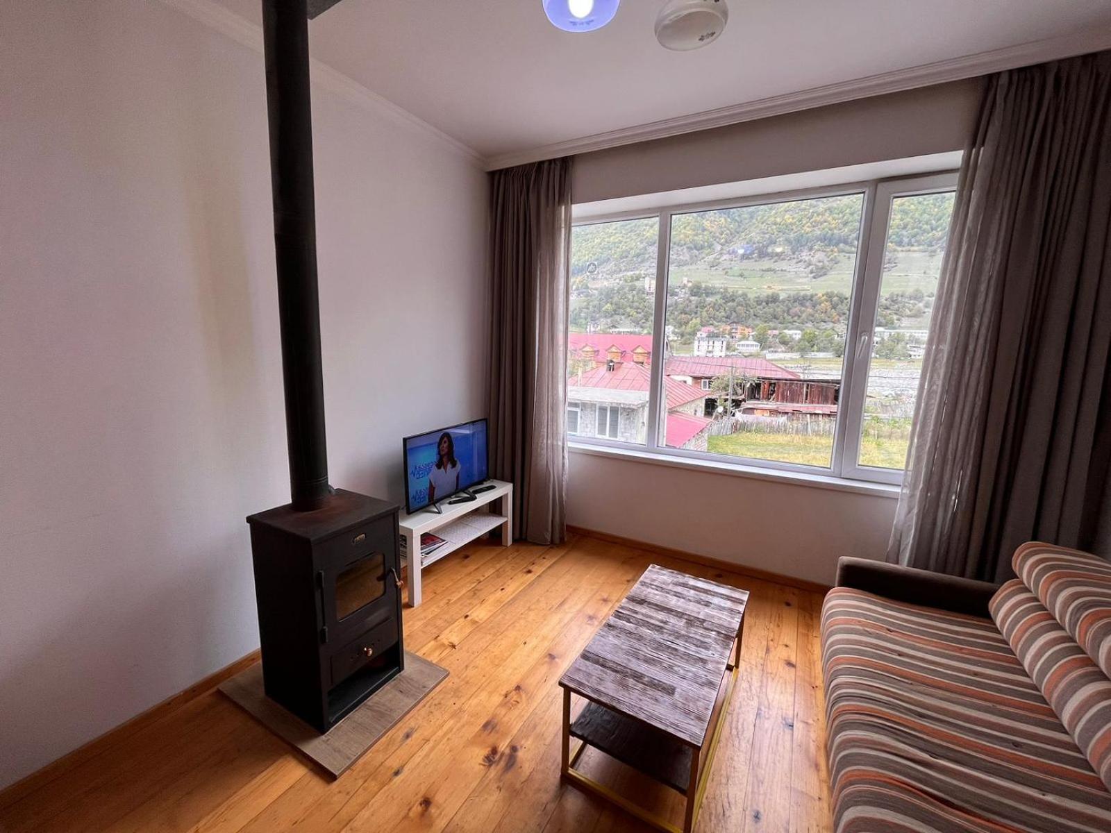 Svaneti Apartment'S Mestia Extérieur photo